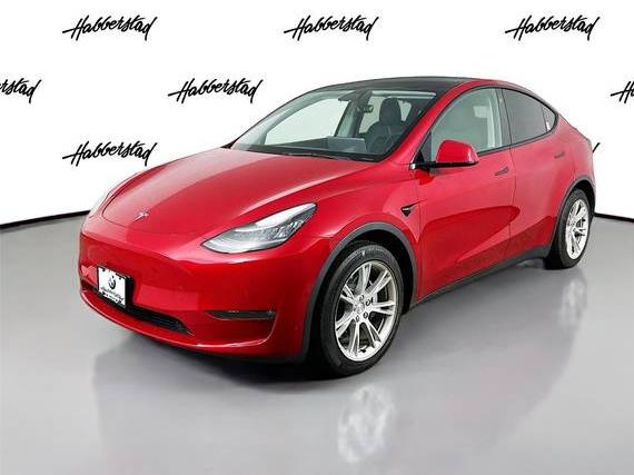 TESLA MODEL Y 2021 5YJYGDEE6MF114229 image